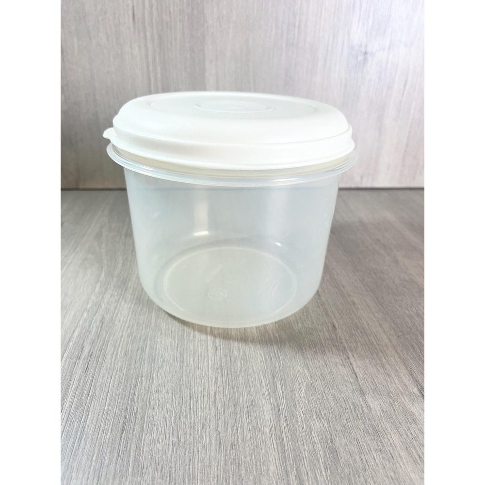 Vintage Rubbermaid Servin Saver bowl #9 ten cup almond lid storage container
